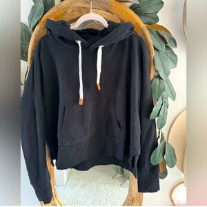 Wanakome Black Hoodie oversized crop XL